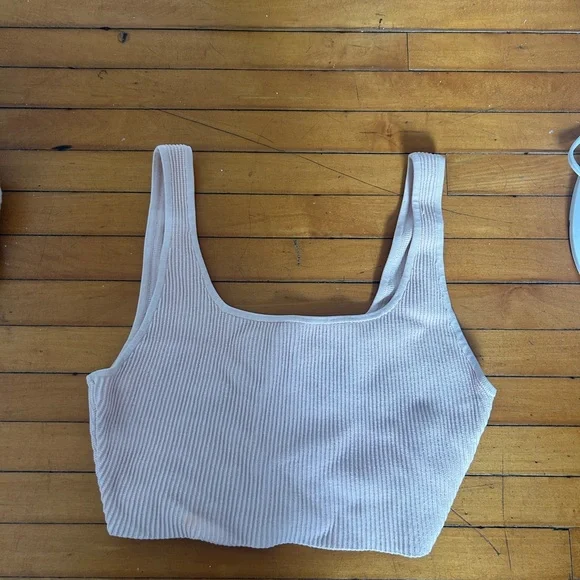 Babaton Light Pink Ribbed Tank Top - Picture 2 of 3